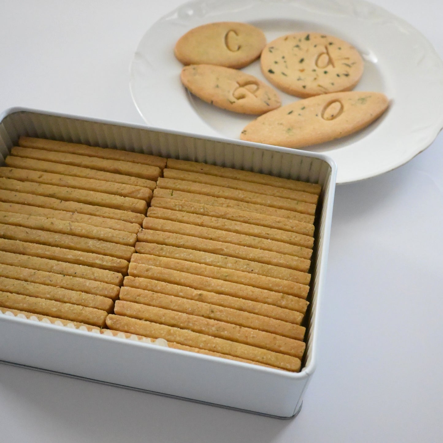 【NEW】森の香りをとじこめたクッキー缶「Bake -box #01 Botanical 2026 summer」