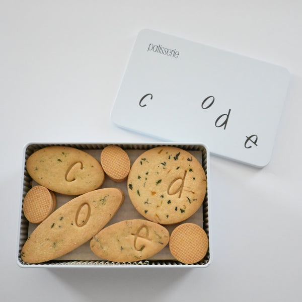 【NEW】森の香りをとじこめたクッキー缶「Bake -box #01 Botanical 2026 summer」
